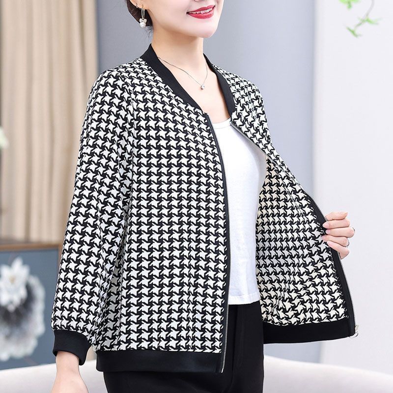 Light Weight Stylish And Loose-fitting Outerwear Top